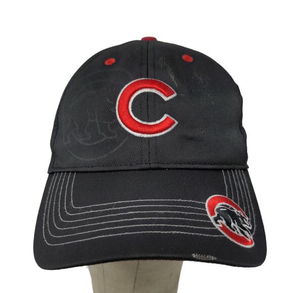 Fan Favorite MLB Chicago Cubs Strapback Hat Embroidered Logos Black Red OSFA - Picture 1 of 12